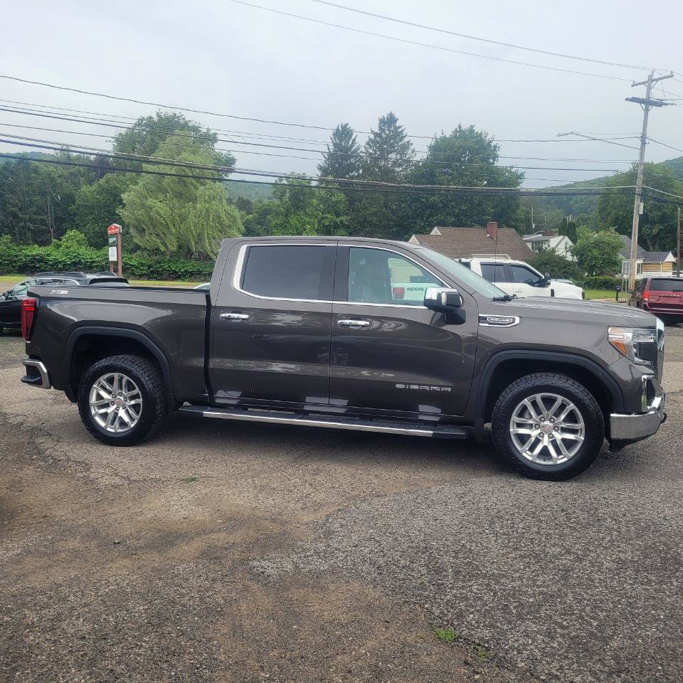Used 2019 GMC Sierra 1500 SLT w/ SLT Premium Plus Package AWD/4WD image 9
