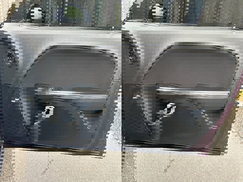 Used 2022 Dodge Challenger R/T Scat Pack w/ Dynamics Package image 24