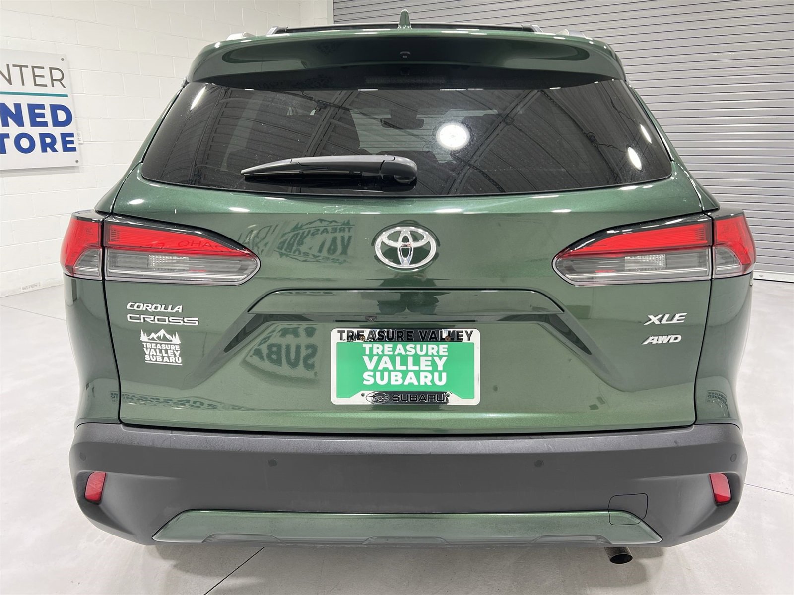 Used 2022 Toyota Corolla Cross XLE image 7