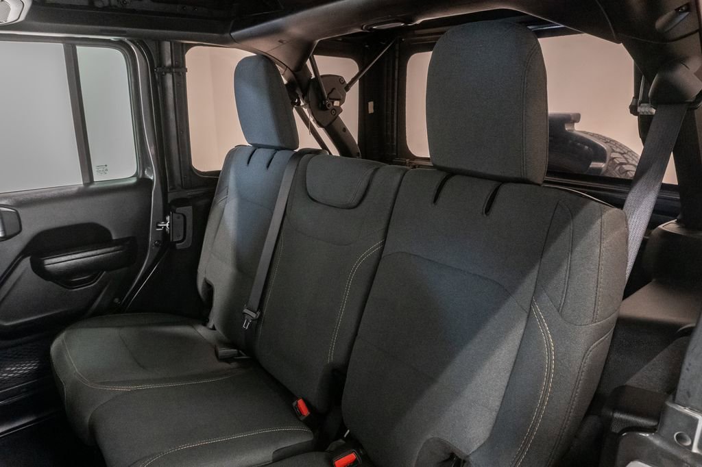Used 2024 Jeep Wrangler Unlimited Sport AWD/4WD image 24