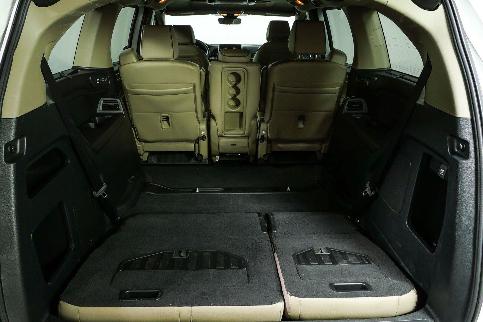 Used 2022 Honda Odyssey Elite image 35