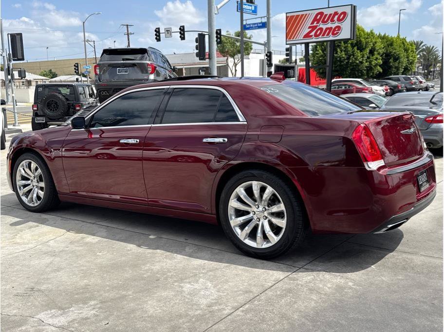 Used 2017 Chrysler 300 C w/ Safetytec Plus Group RWD image 45