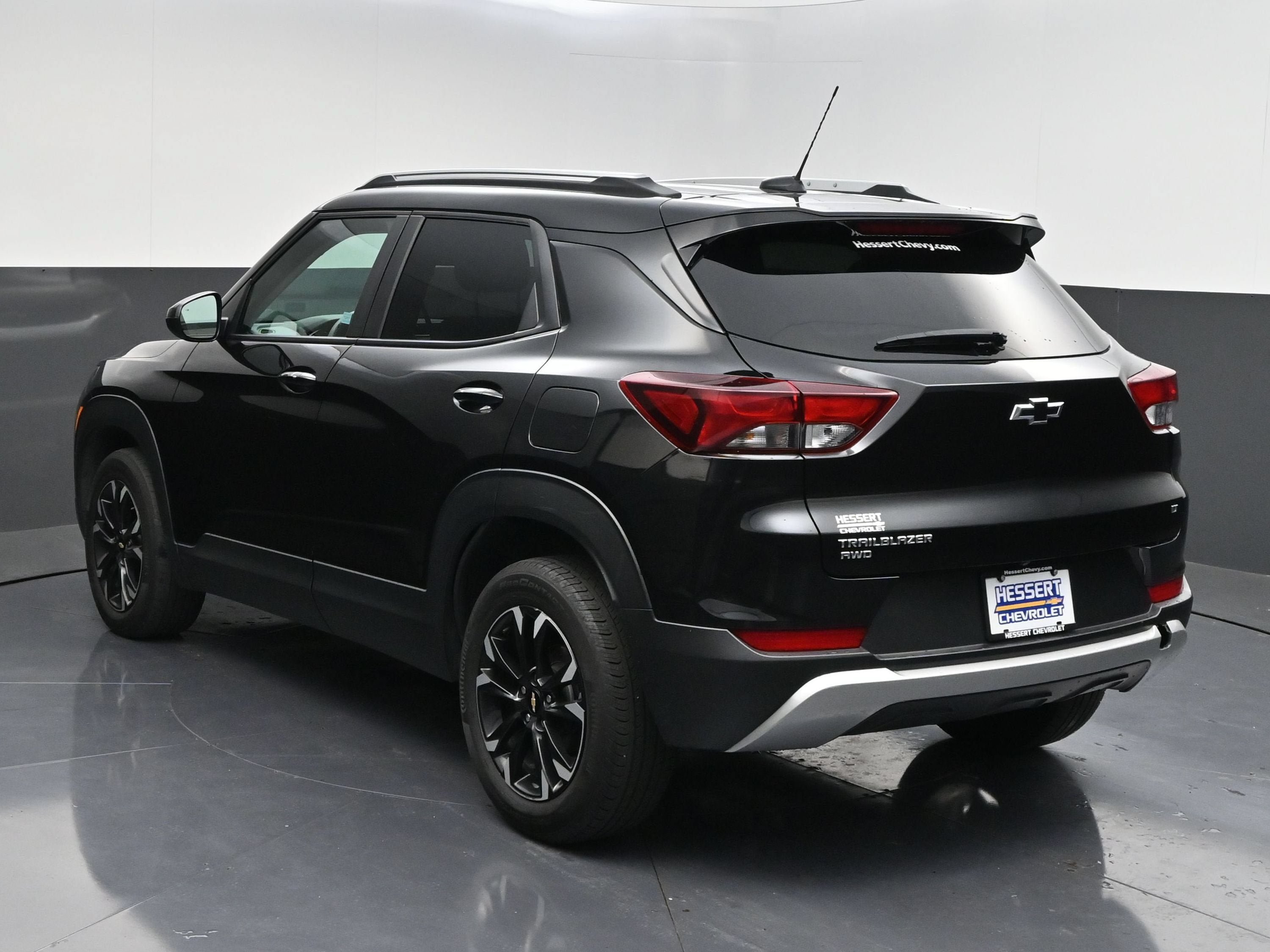 Used 2023 Chevrolet TrailBlazer LT w/ Convenience Package AWD/4WD image 5