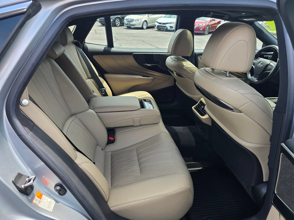 Used 2021 Lexus LS 500 w/ Interior Upgrade Package RWD image 12