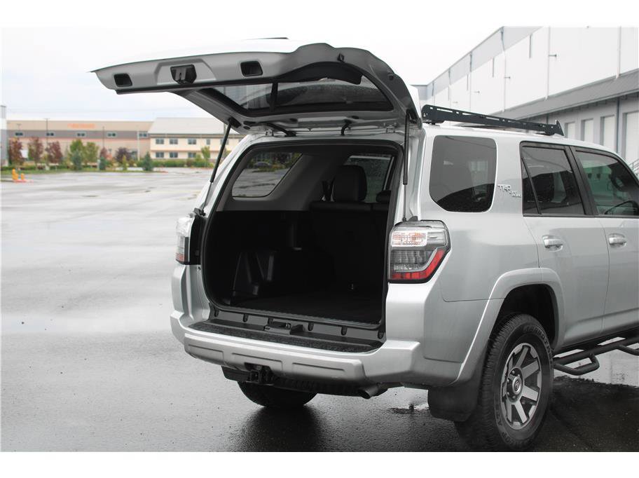 Used 2020 Toyota 4Runner TRD Off-Road Premium w/ Moonroof Package AWD/4WD image 13