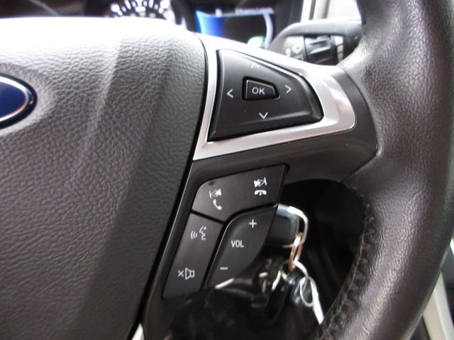 Used 2016 Ford Fusion SE w/ Equipment Group 502A image 16