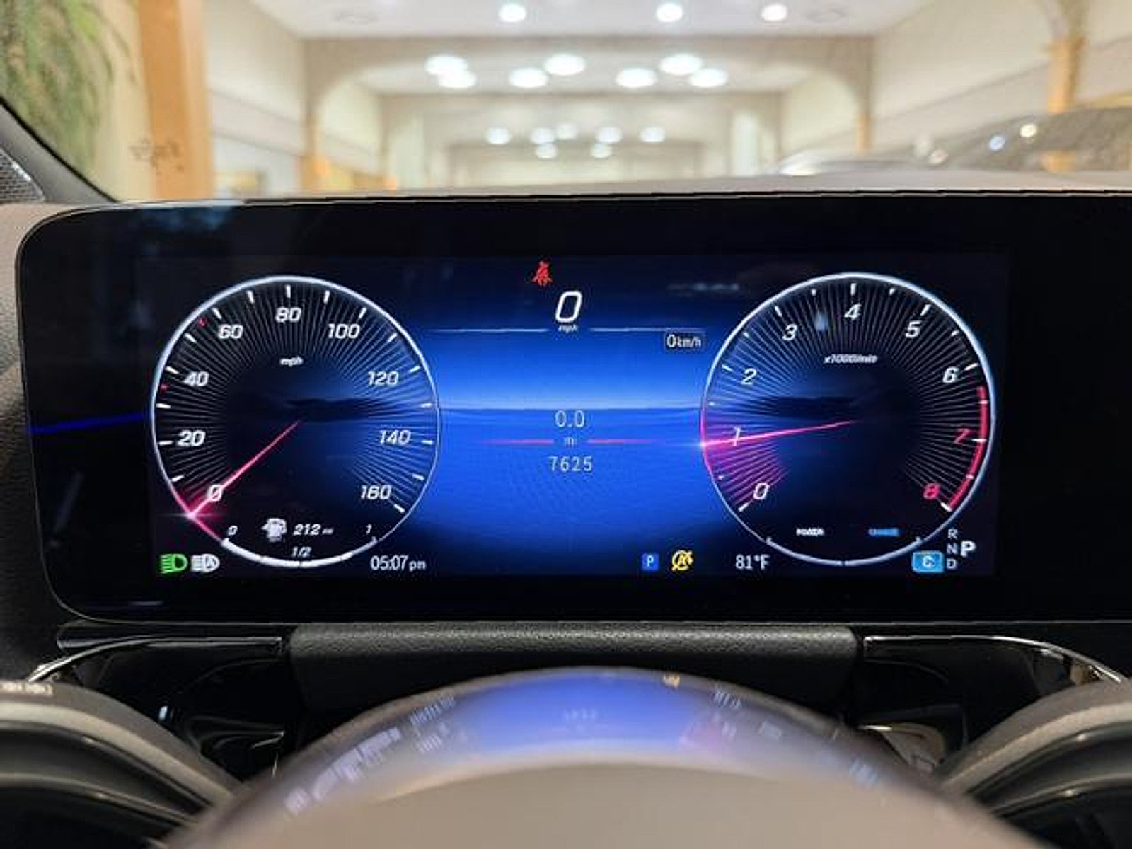 Used 2025 Mercedes-Benz GLA 250 image 12