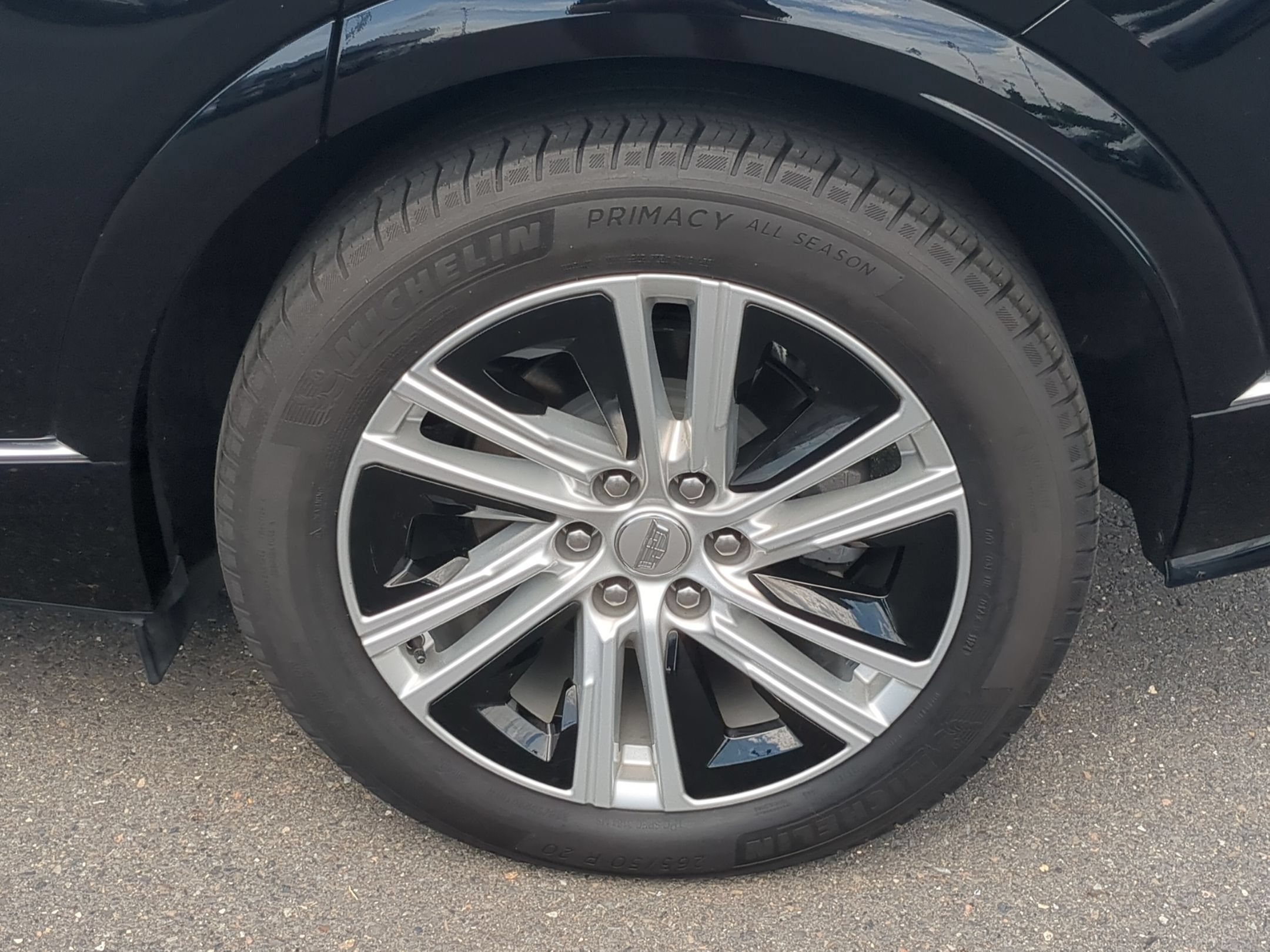Certified 2024 Cadillac Lyriq Tech RWD image 31