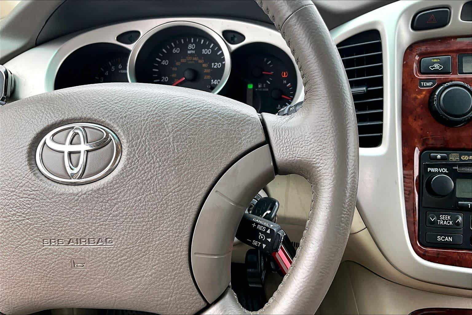 Used 2007 Toyota Highlander Limited AWD/4WD image 24