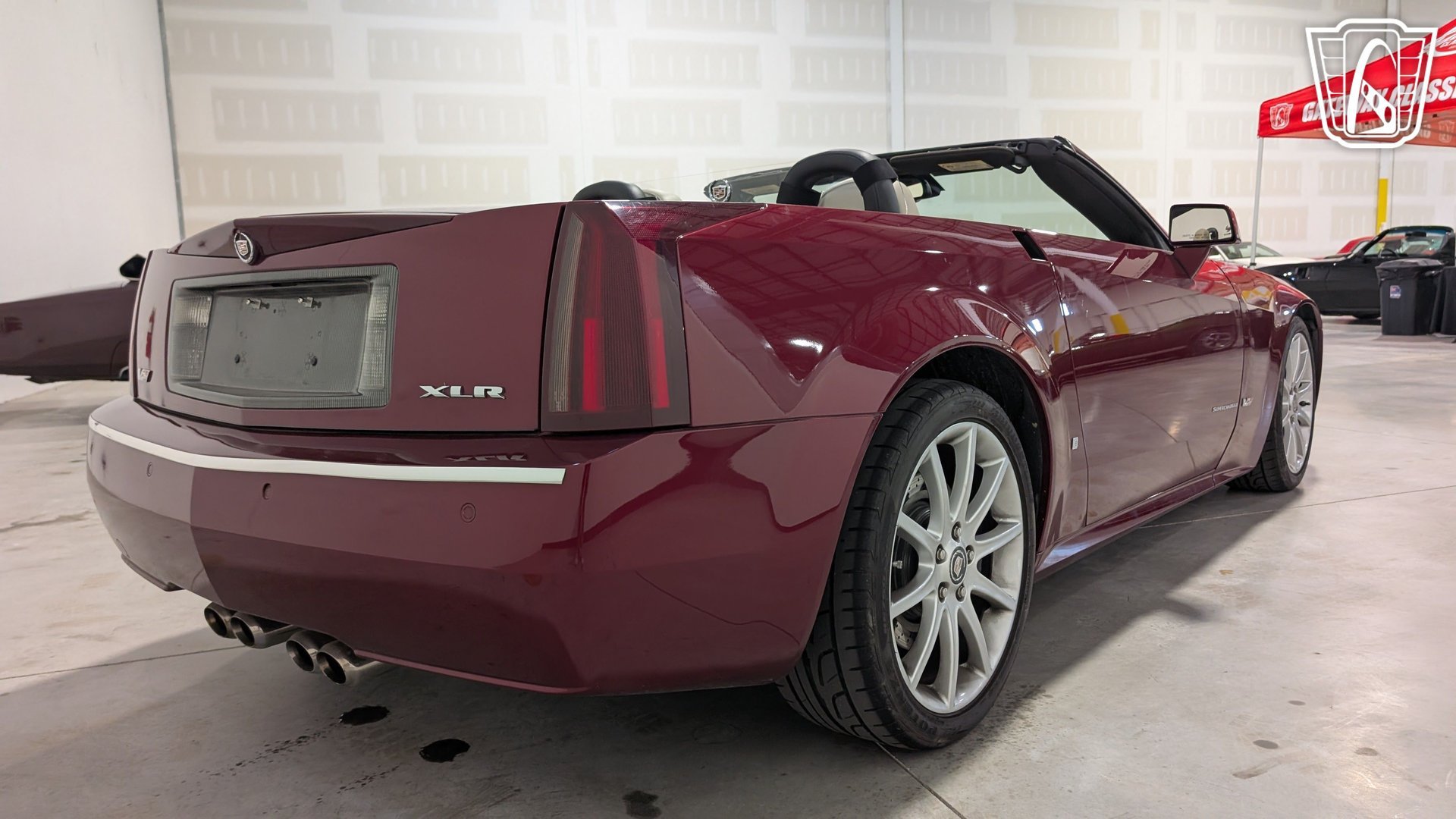 Used 2006 Cadillac XLR V RWD image 15