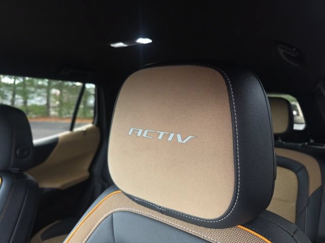 Used 2025 Chevrolet Equinox ACTIV AWD/4WD image 7
