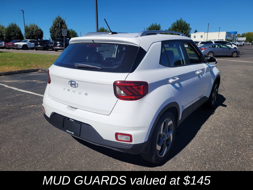 New 2026 Hyundai Venue SEL FWD image 3