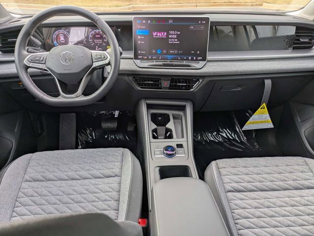 New 2026 Volkswagen Tiguan S FWD image 15