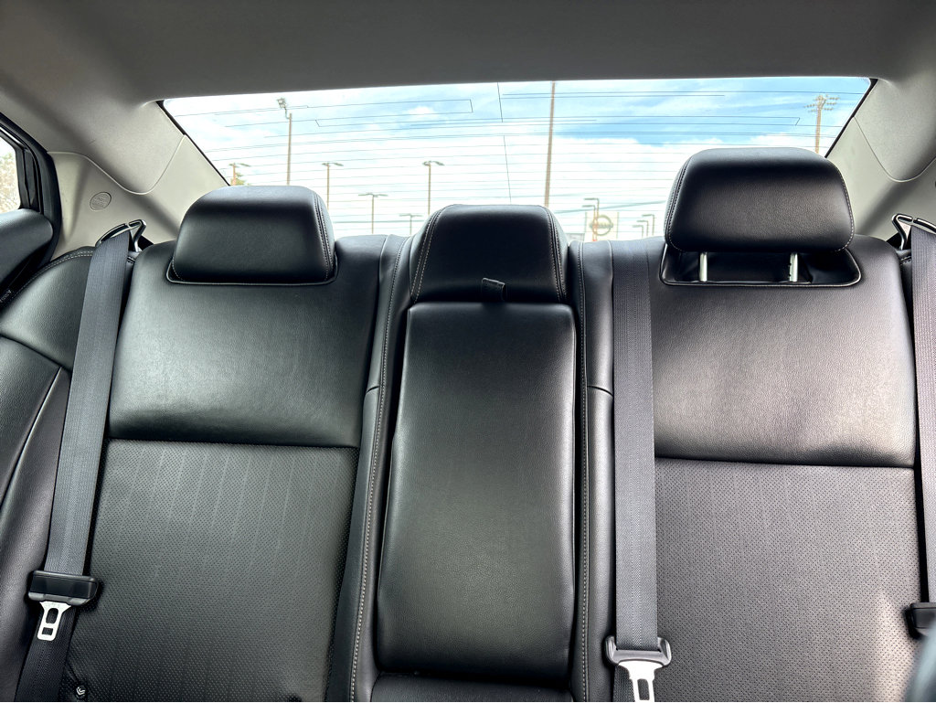 Used 2023 Nissan Maxima SV w/ Floor Mat Group image 21