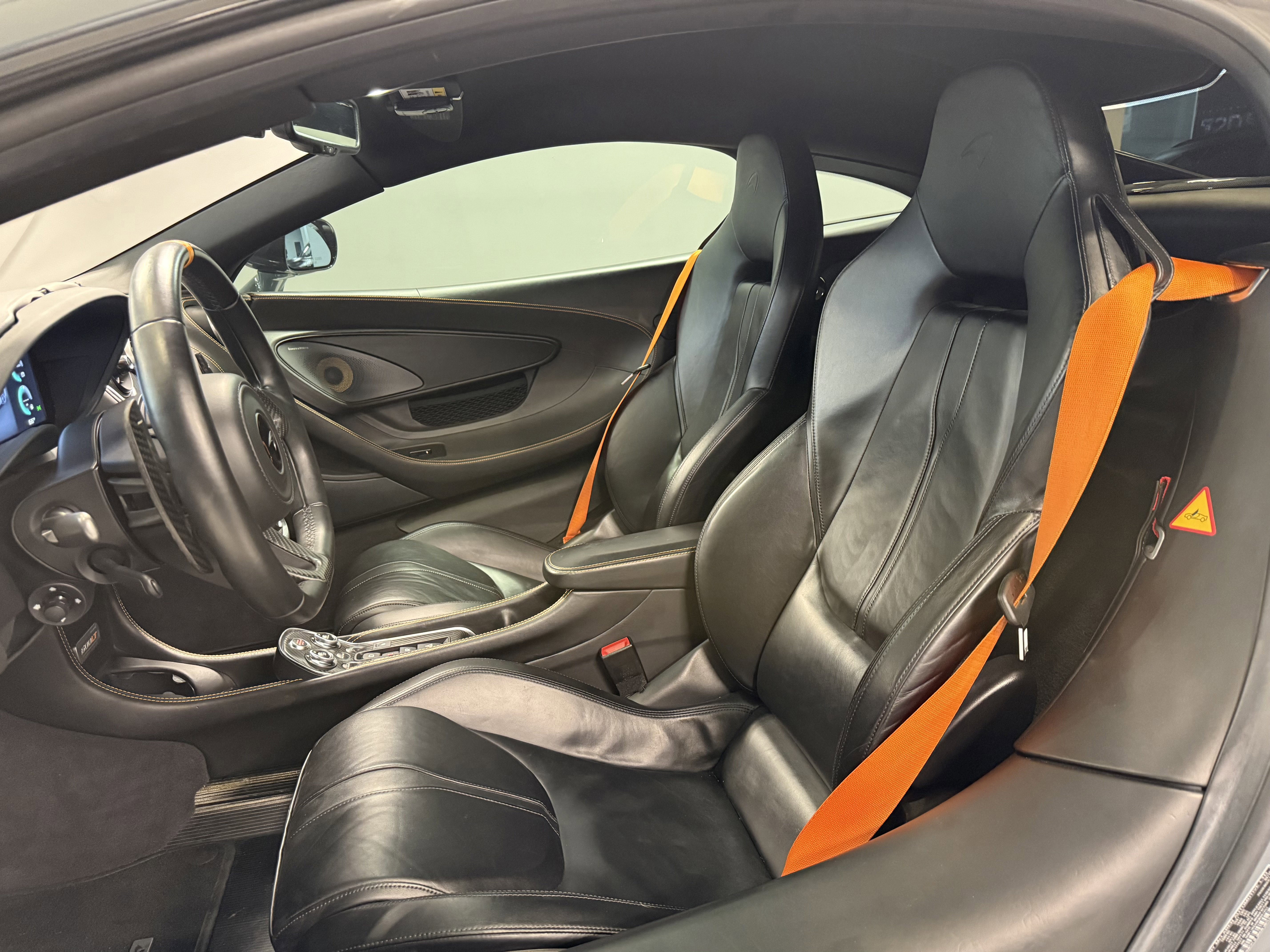 Used 2019 McLaren 600LT image 14