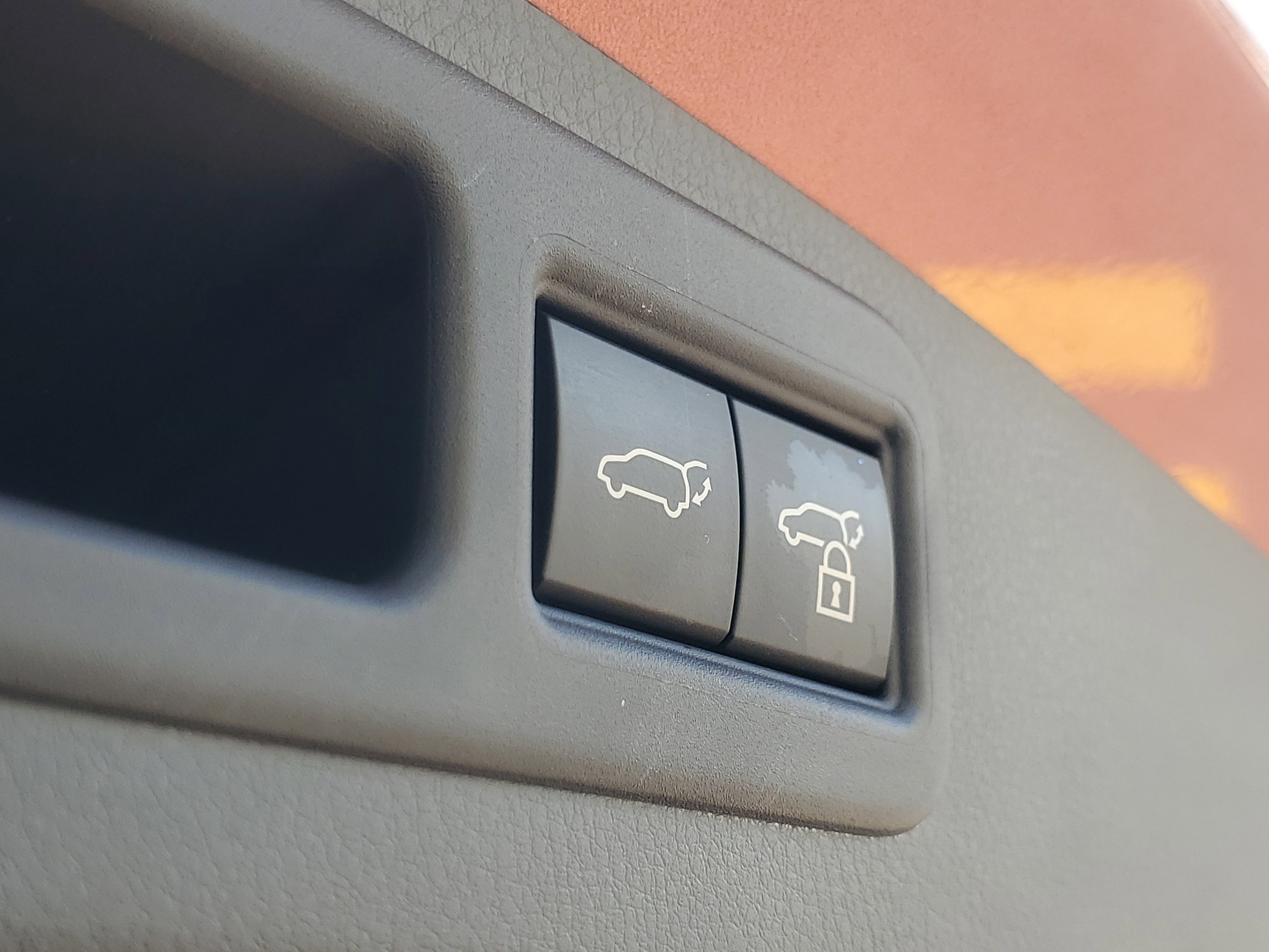 Used 2024 Lexus RX 350 AWD image 9