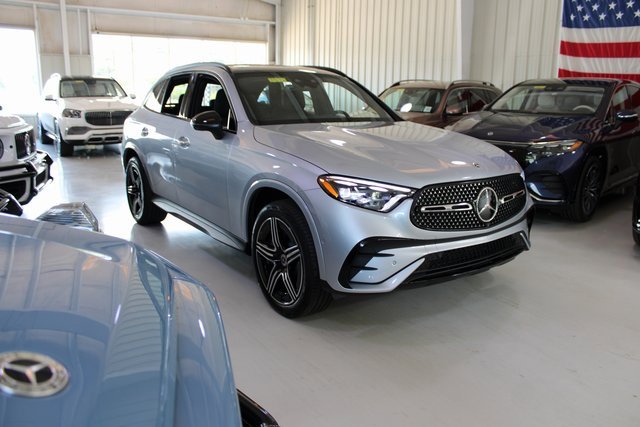 Used 2024 Mercedes-Benz GLC 300 image 43