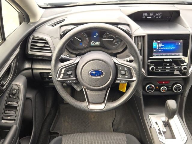 Used 2021 Subaru Crosstrek 2.0i image 2