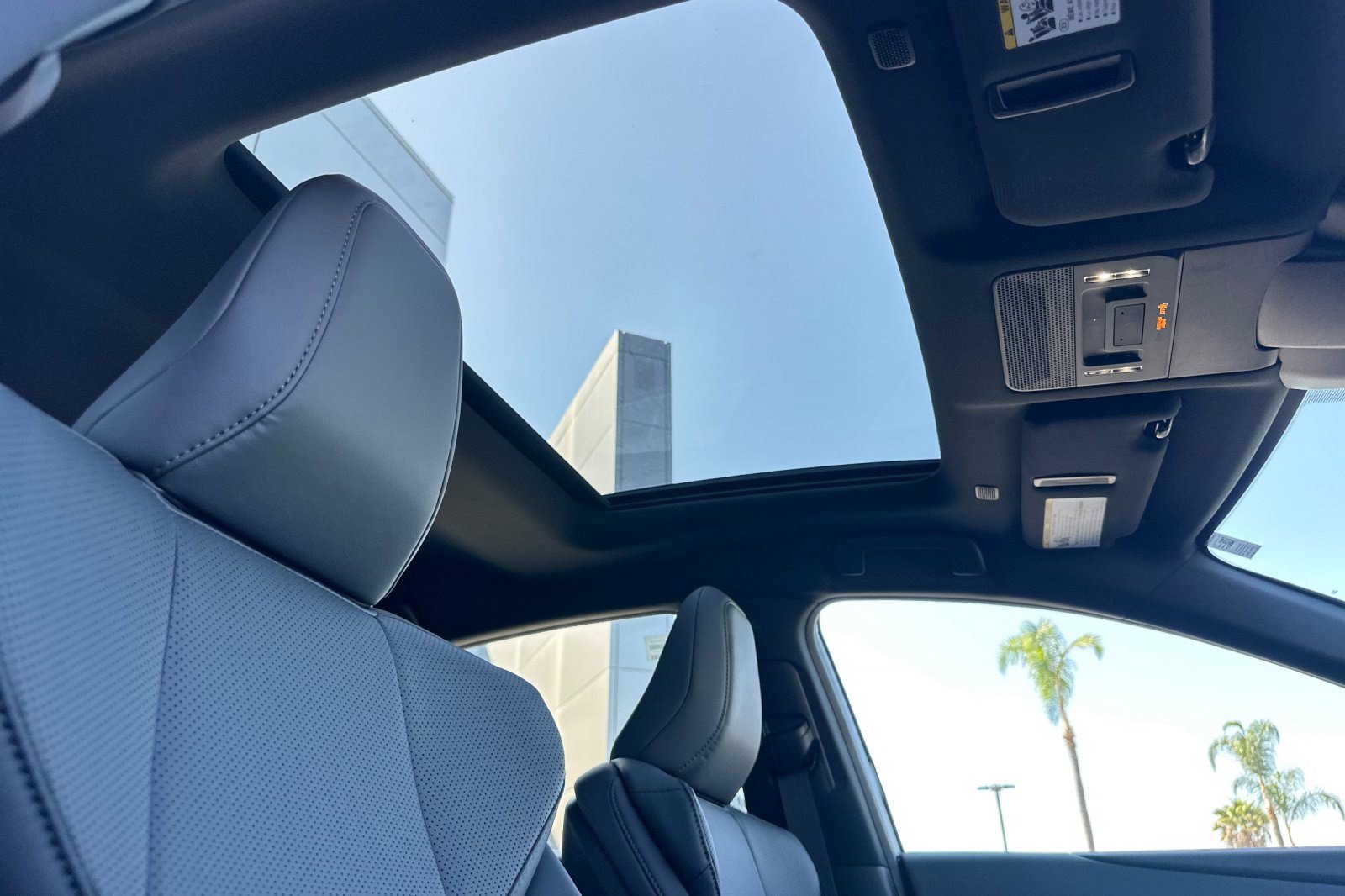 New 2026 Lexus ES 350h AWD w/ Convenience Package image 20