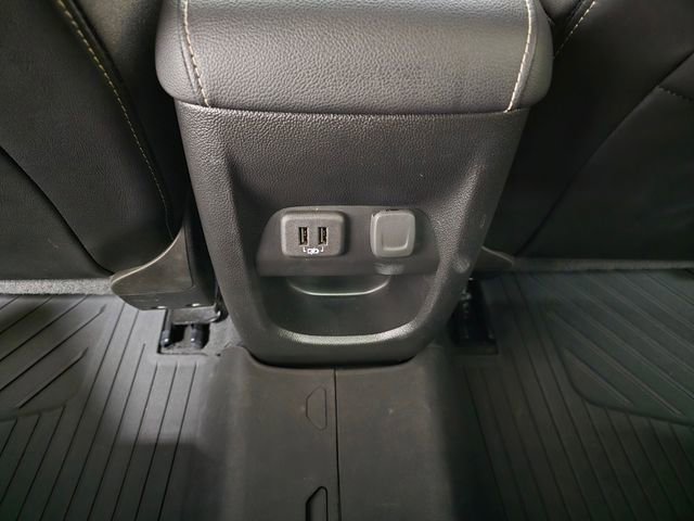 Used 2021 GMC Canyon Denali image 36