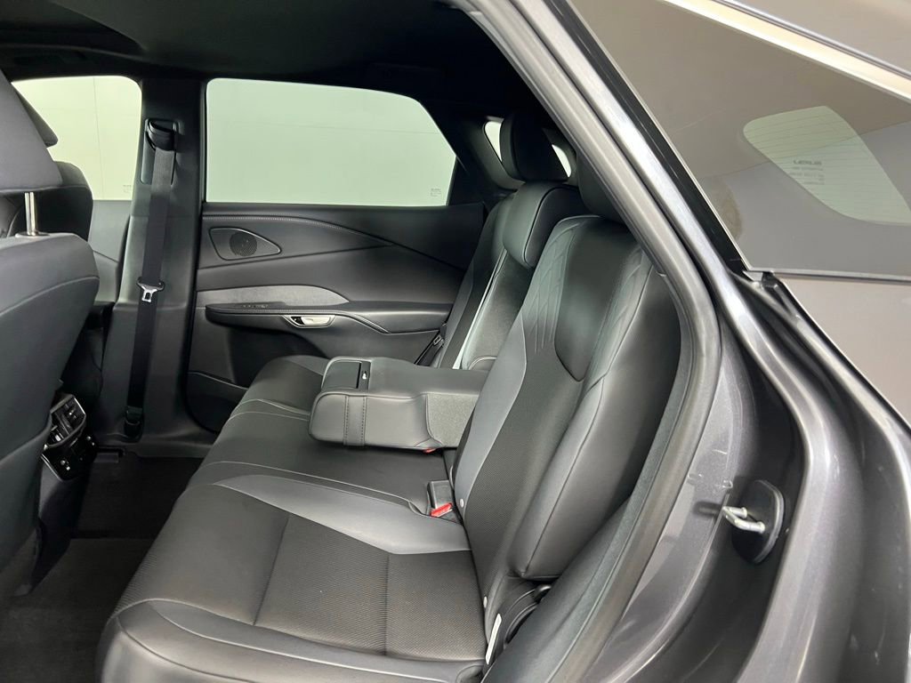 Used 2025 Lexus RX 350 FWD image 23