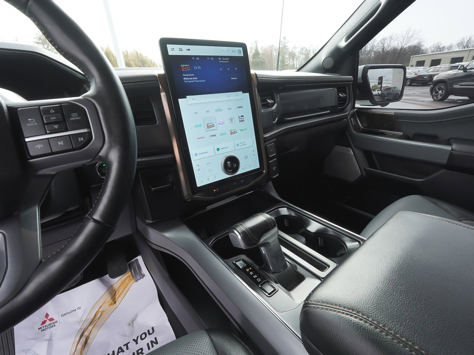 Used 2023 Ford F150 Lightning Lariat image 28