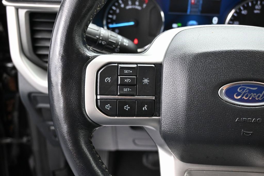 Used 2024 Ford Expedition XLT image 20