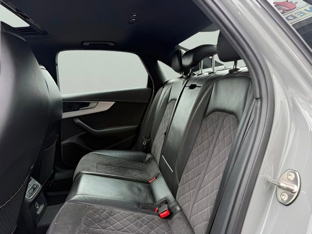 Used 2019 Audi S4 Premium image 16