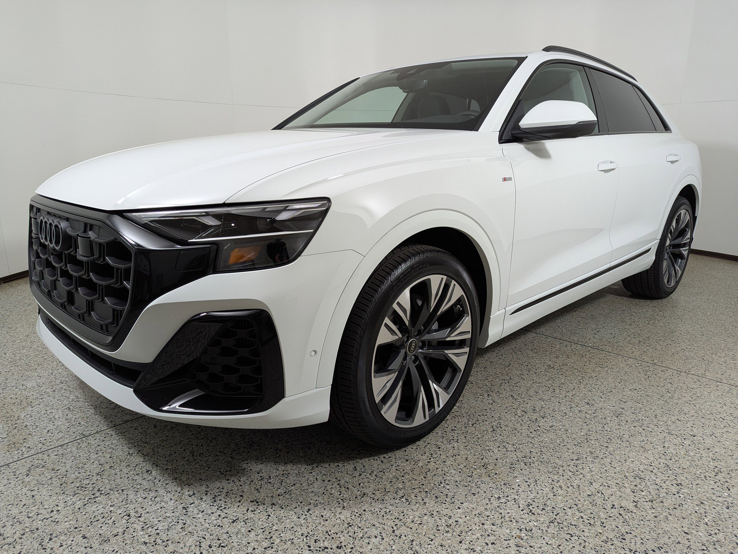 New 2026 Audi Q8 Premium Plus image 3