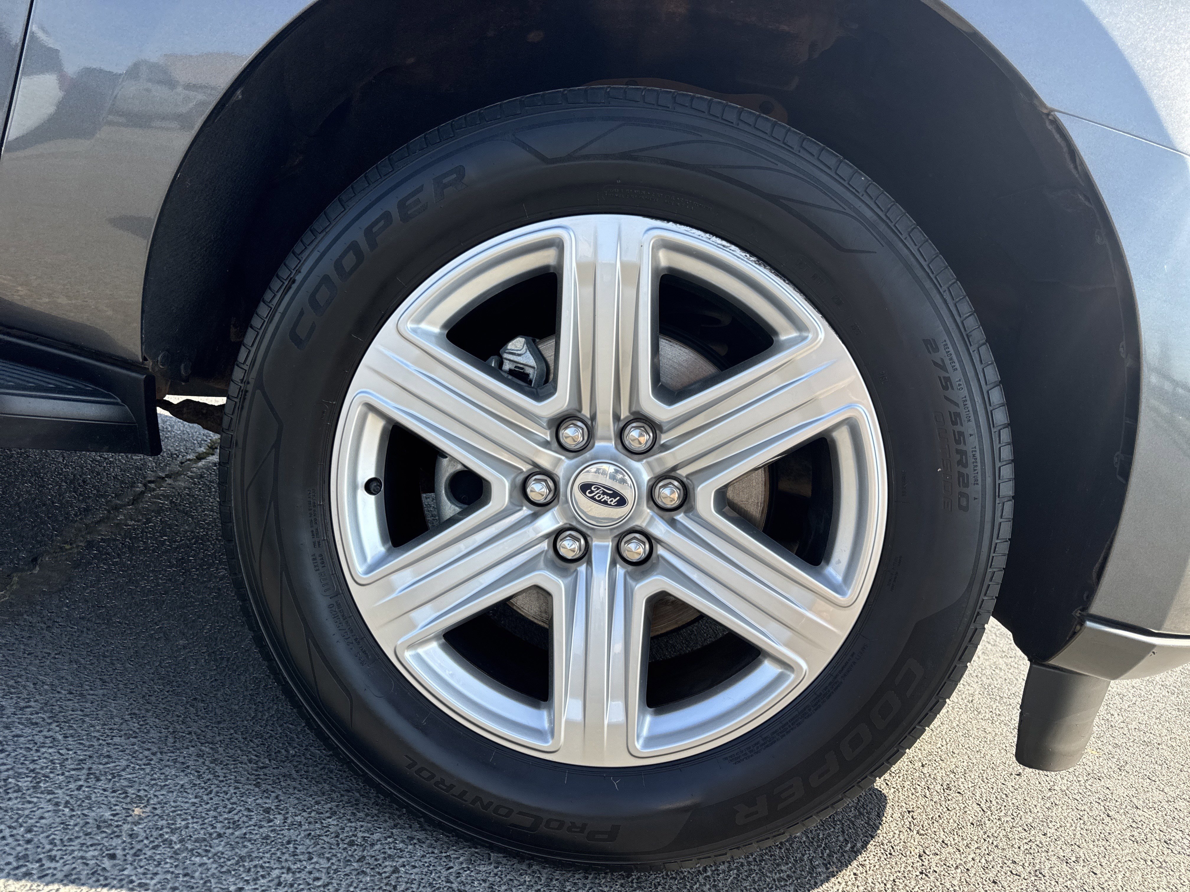 Certified 2021 Ford Expedition Max XLT image 14