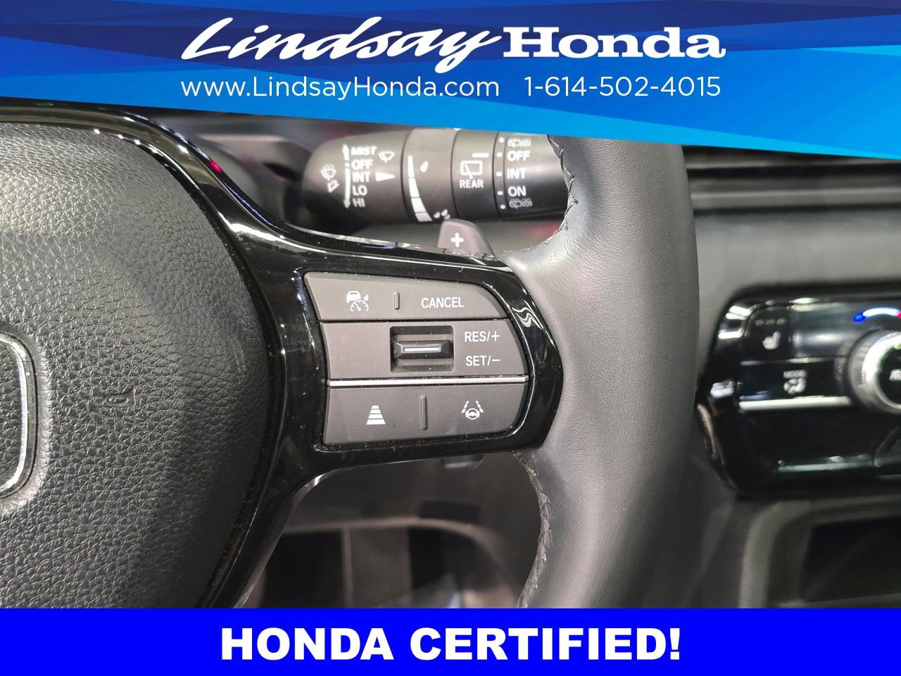 Certified 2023 Honda Pilot Touring image 17