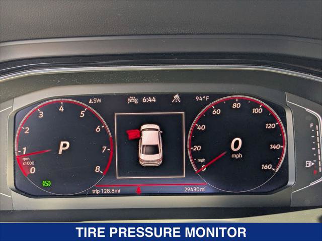 Certified 2022 Volkswagen Jetta GLI Autobahn FWD image 16