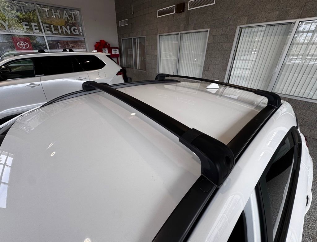 Used 2022 Hyundai Kona N Line FWD image 13