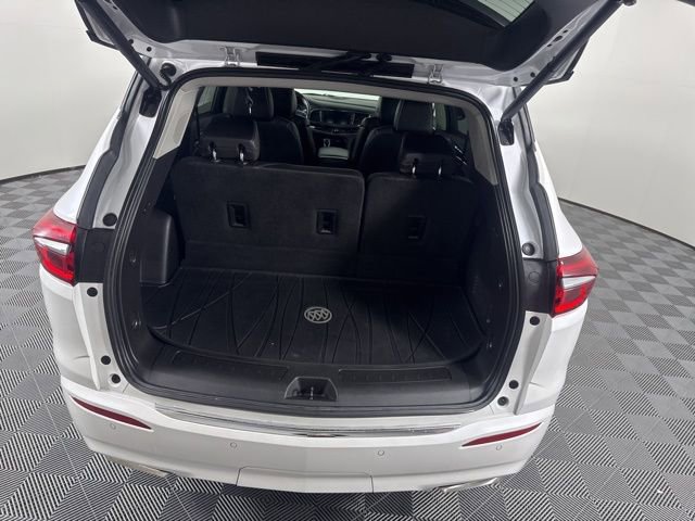 Used 2021 Buick Enclave Avenir image 14