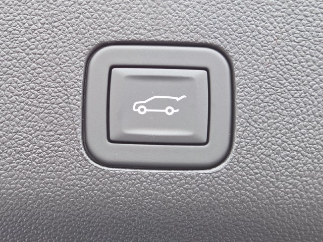 New 2026 Chevrolet Tahoe High Country AWD/4WD image 23