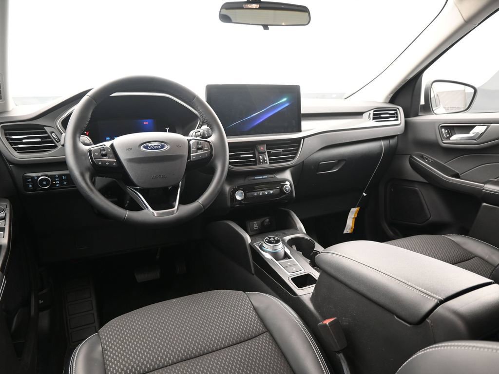 New 2024 Ford Escape SE FWD image 10