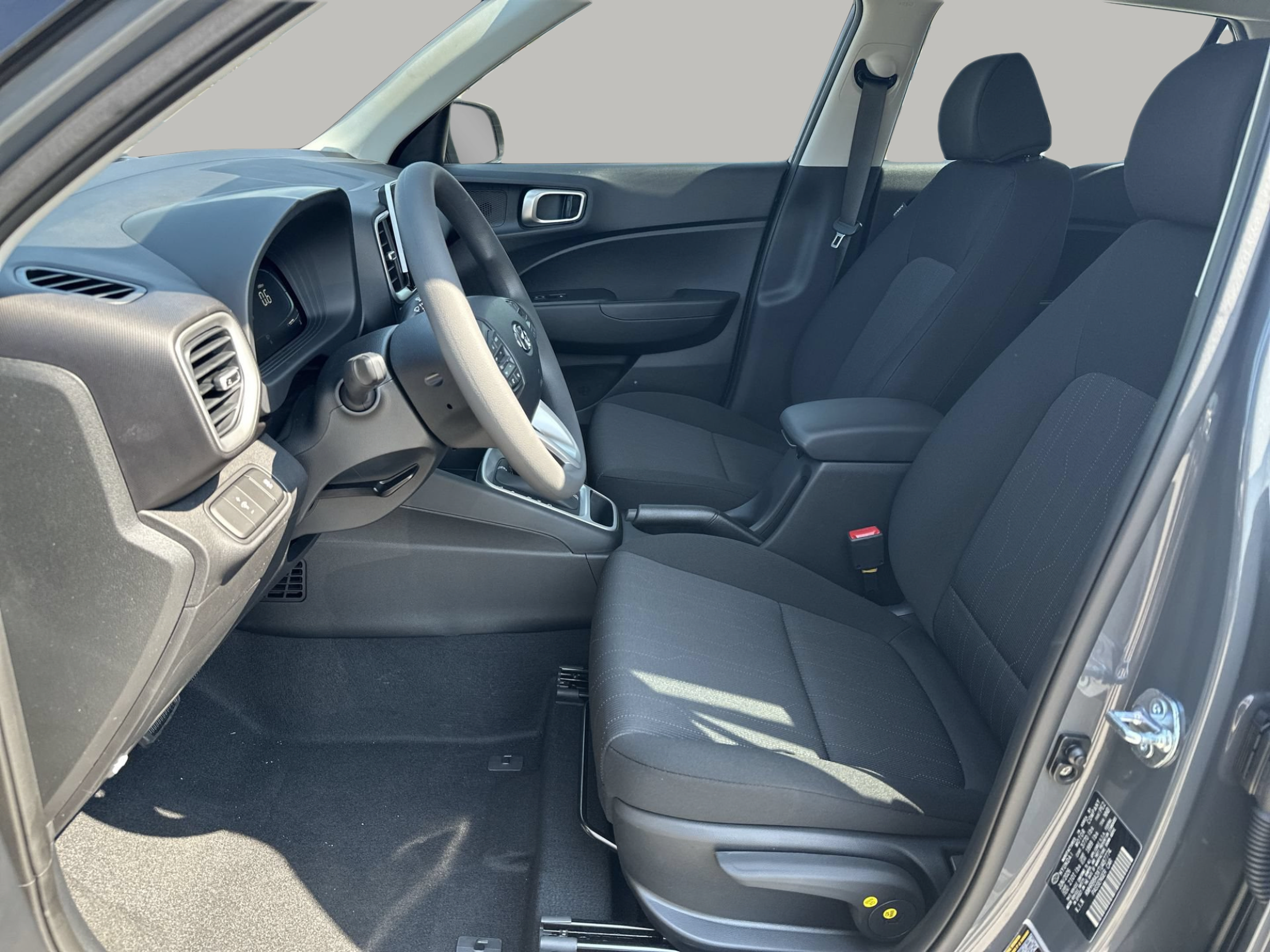 New 2026 Hyundai Venue SE FWD image 13