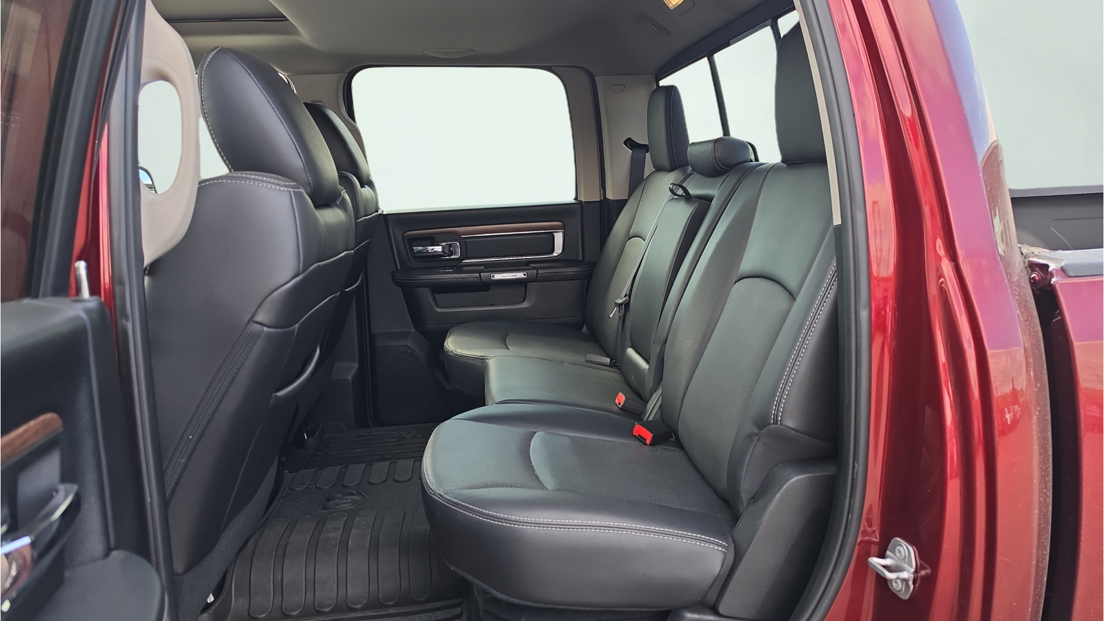 Used 2017 RAM 3500 Laramie AWD/4WD image 18