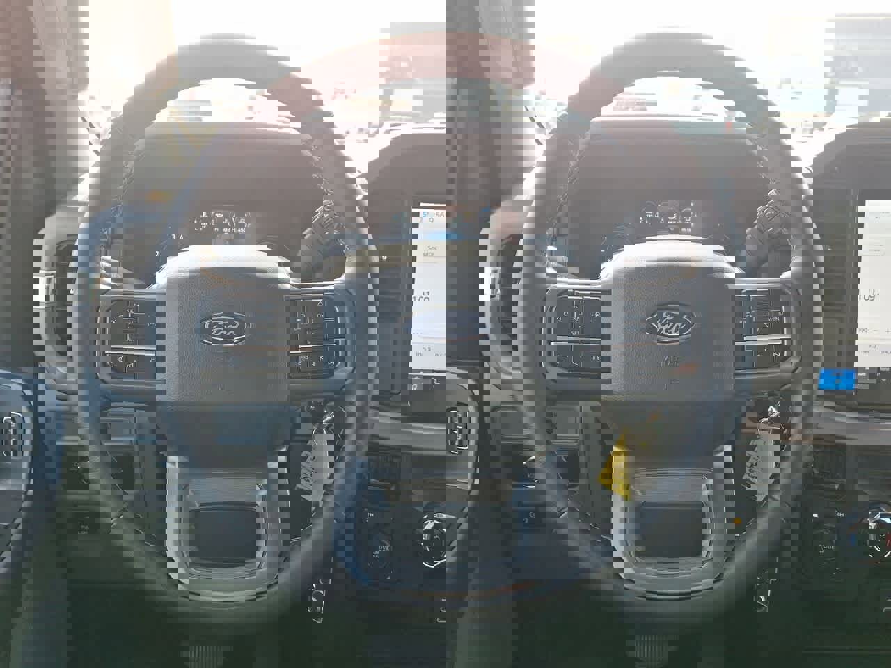 Used 2025 Ford F150 XLT w/ Equipment Group 301A Standard image 22