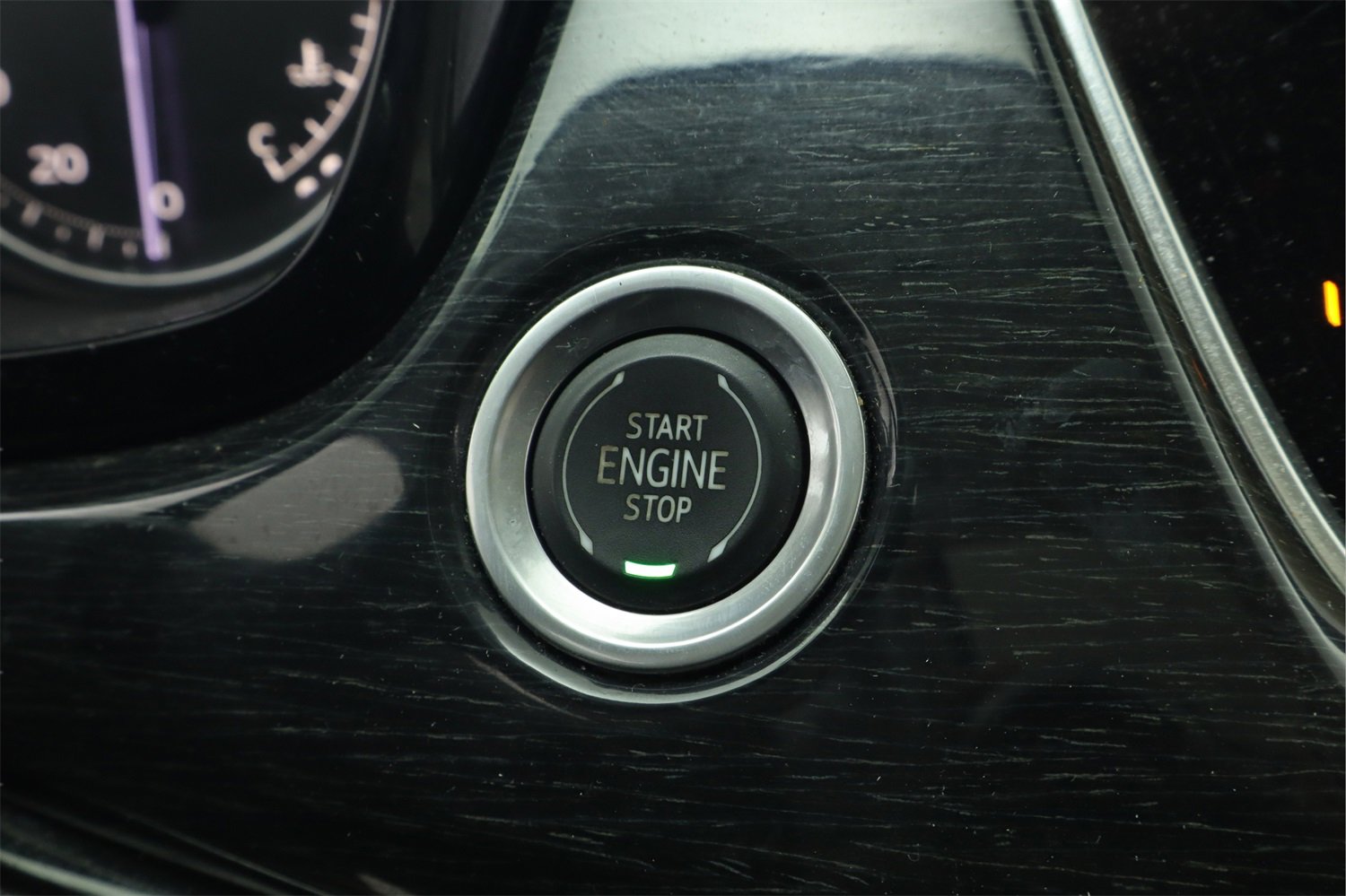 Used 2021 Cadillac XT6 Premium Luxury image 26