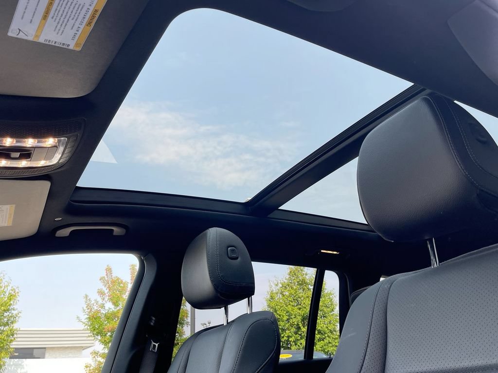 Used 2020 Mercedes-Benz GLS 450 4MATIC image 38