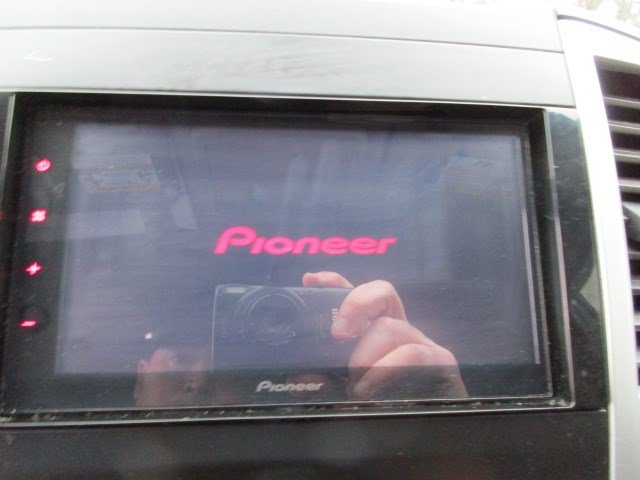 Used 2014 Nissan Frontier SV w/ SV Value Truck Package AWD/4WD image 23