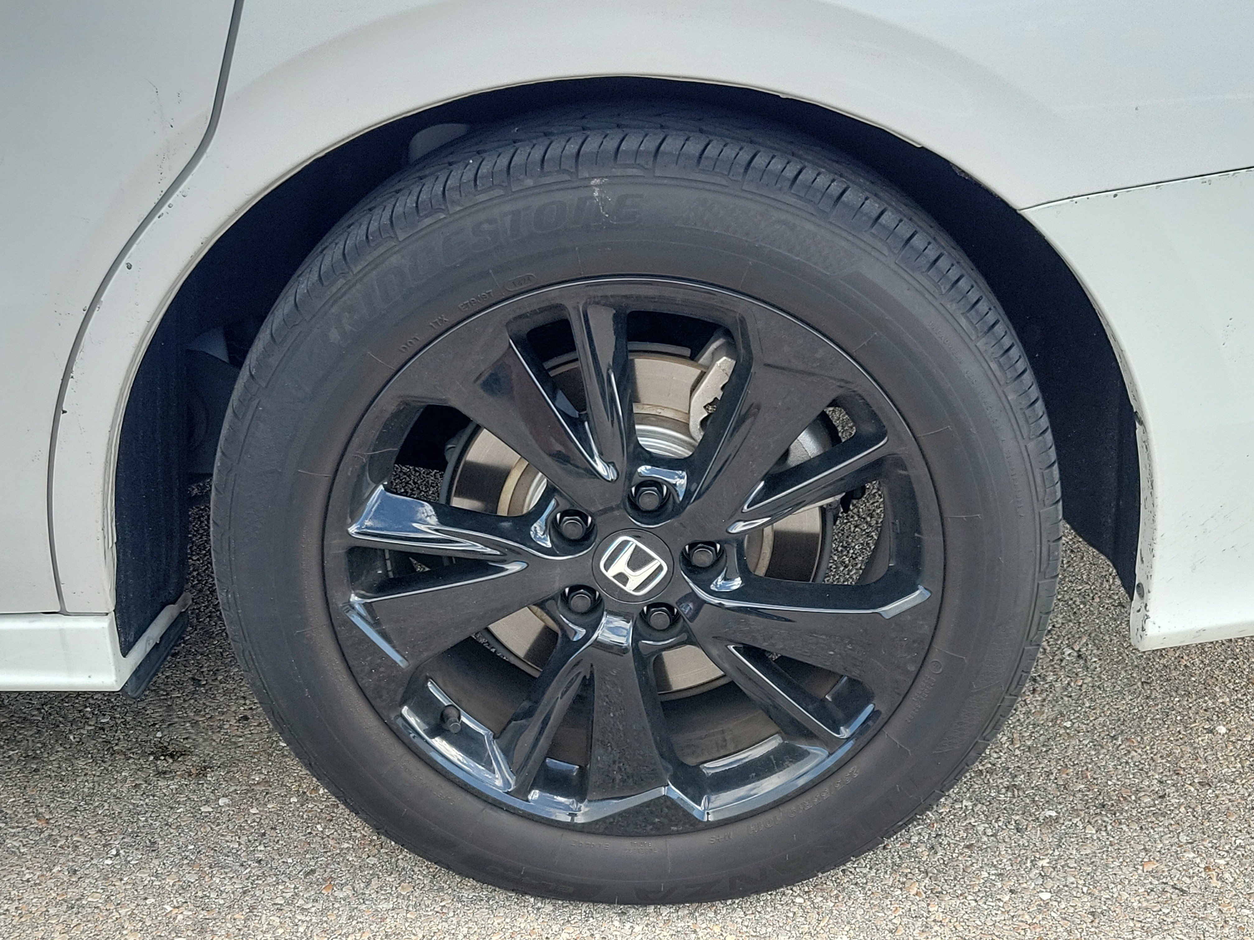 Certified 2024 Honda Odyssey Sport image 9