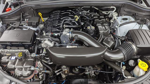 Used 2023 Dodge Durango SXT image 30