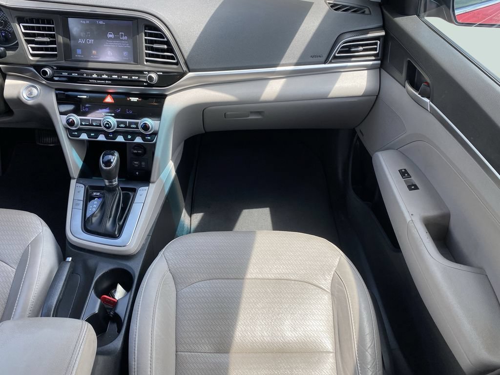 Used 2019 Hyundai Elantra Limited FWD image 16