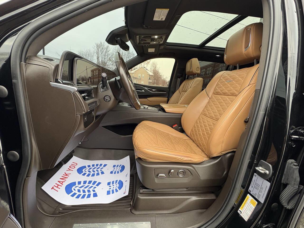Used 2021 Cadillac Escalade ESV Premium Luxury image 32