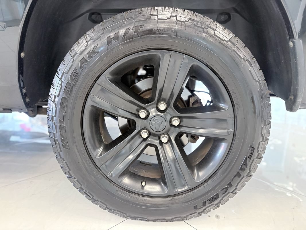 Used 2017 RAM 1500 Sport w/ Black Ram 1500 Sport Group AWD/4WD image 41