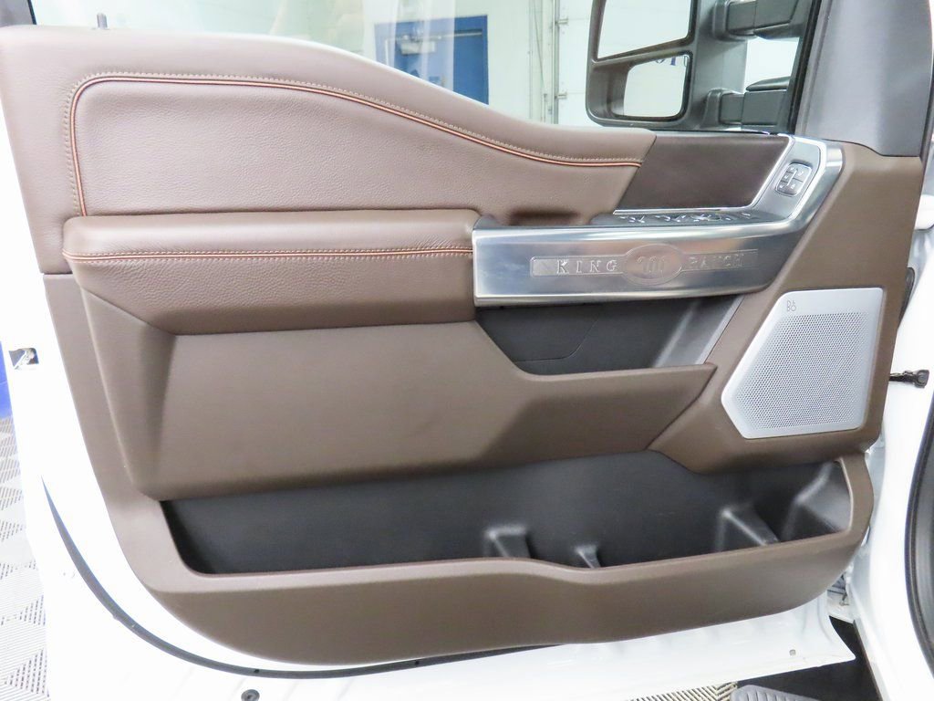 Used 2025 Ford F450 King Ranch w/ Chrome Package AWD/4WD image 80