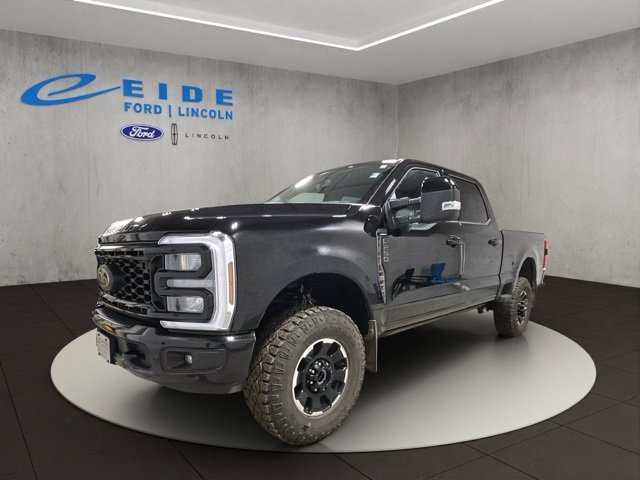 Used 2025 Ford F250 Lariat w/ Lariat Ultimate Package image 2