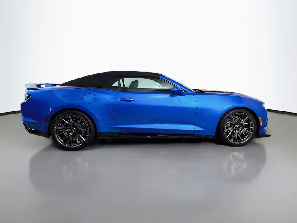 Used 2024 Chevrolet Camaro ZL1 RWD image 4